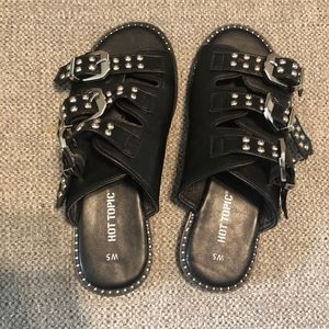 Hottopic sandles